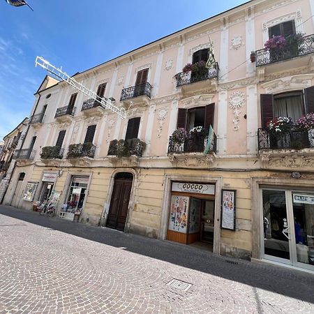 Appartamento Eleonora Sulmona Exterior foto