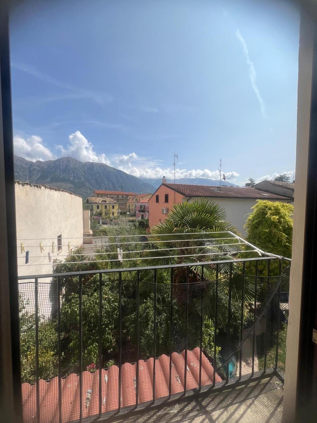 Appartamento Eleonora Sulmona Exterior foto